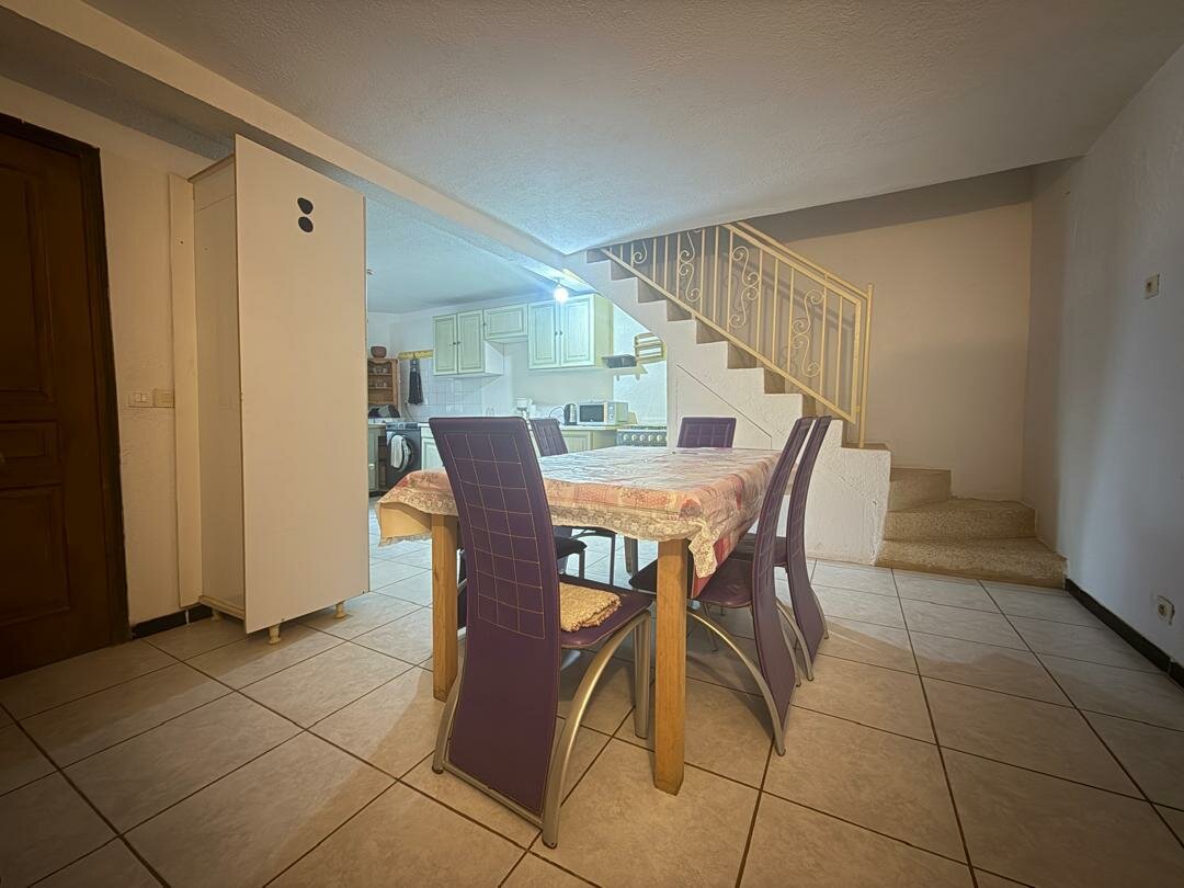 VILLA  À VENDRE SALY